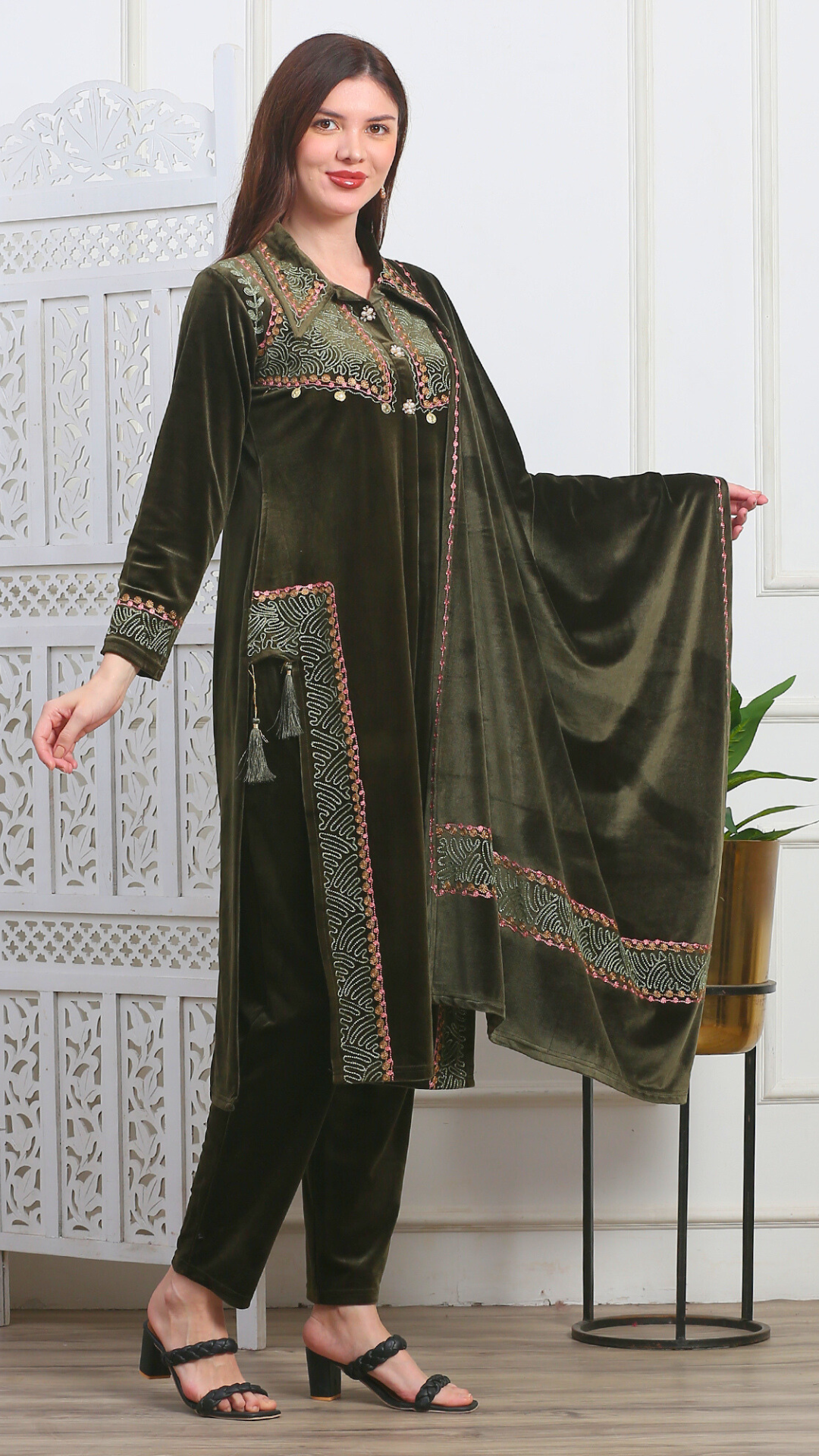 Zeba Velvet Mehndi Suit