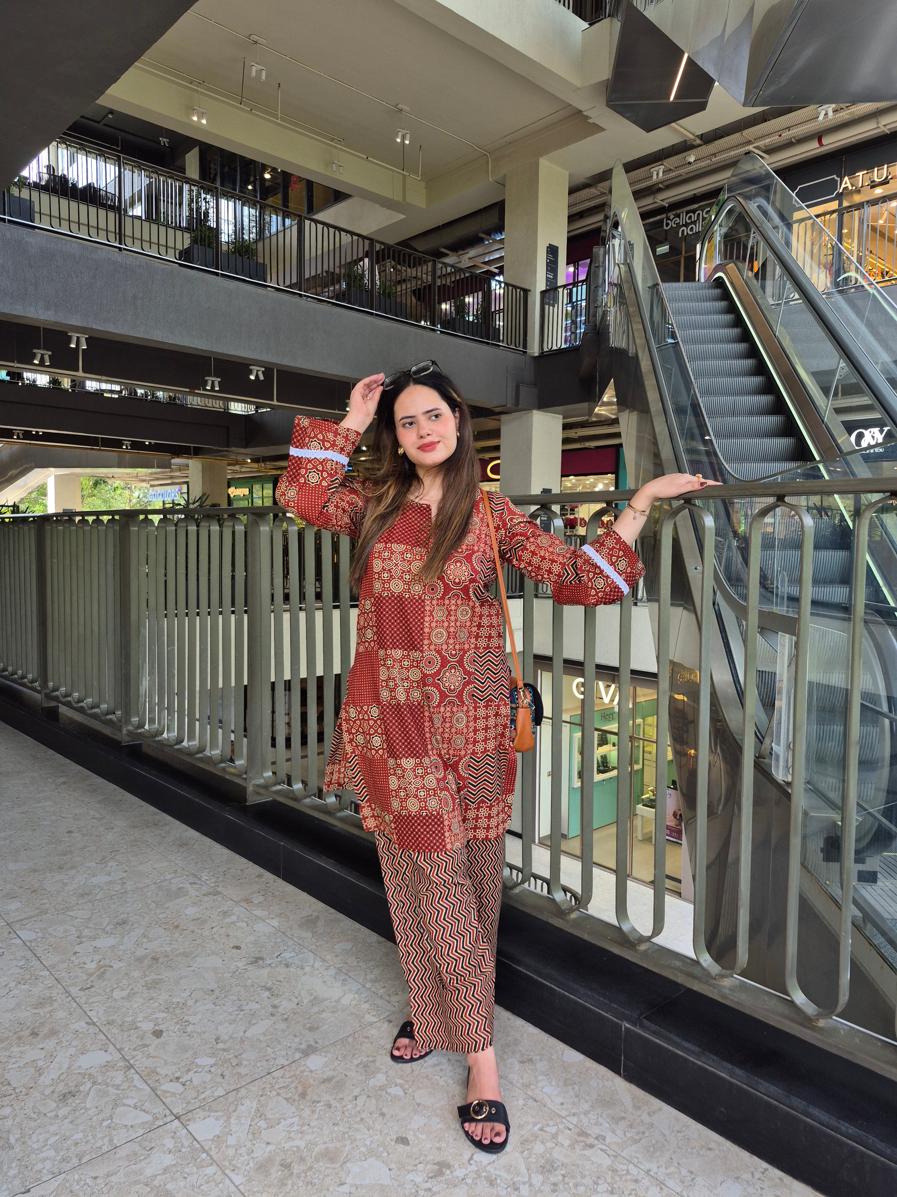 Maroon Printed Comfort Set