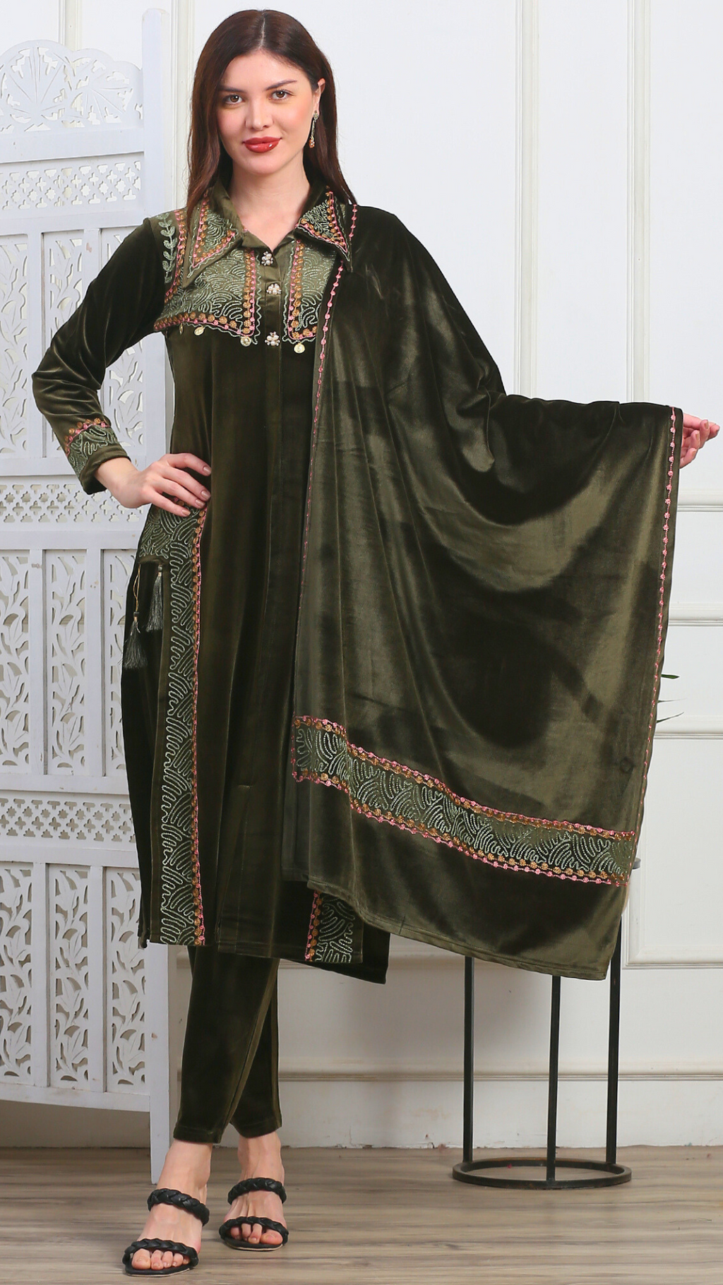 Zeba Velvet Mehndi Suit