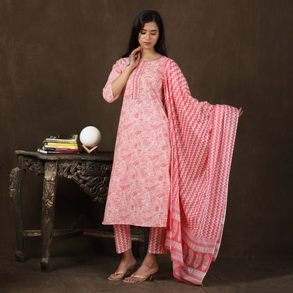 Peach & White Cotton Straight Suit Set– 3pc - Aavarana by Karnika