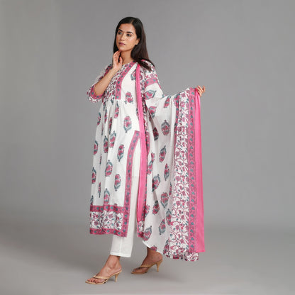 White & Pink Mul Cotton Naira Suit Set– 3pc - Aavarana by Karnika