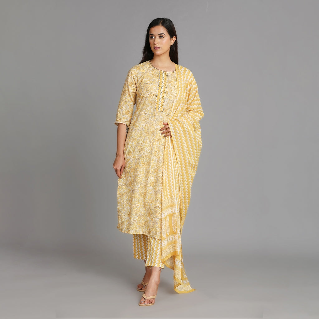 Yellow & White Cotton Straight Suit Set– 3pc - Aavarana by Karnika