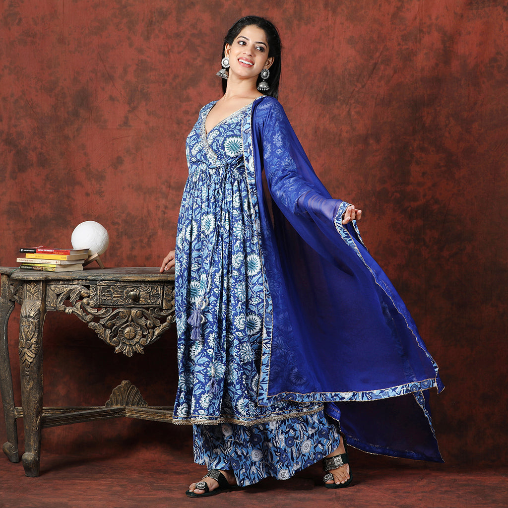 Dark Blue Suit - Aavarana by Karnika