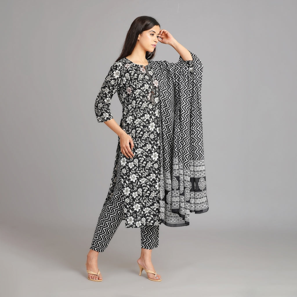 Alankrita Black & White Cotton Straight Suit Set – 3pc - Aavarana by Karnika