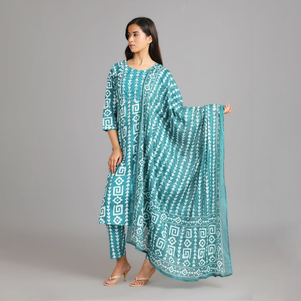 Aarna Dark Green Cotton Tie & Dye Suit Set– 3pc - Aavarana by Karnika