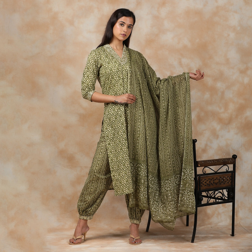 Moss Green & Gold V-Neck Afghani Suit Set – 3pc - Aavarana by Karnika