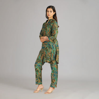 Green & Gold Muslin Co-ord Set – 2pc - Aavarana by Karnika