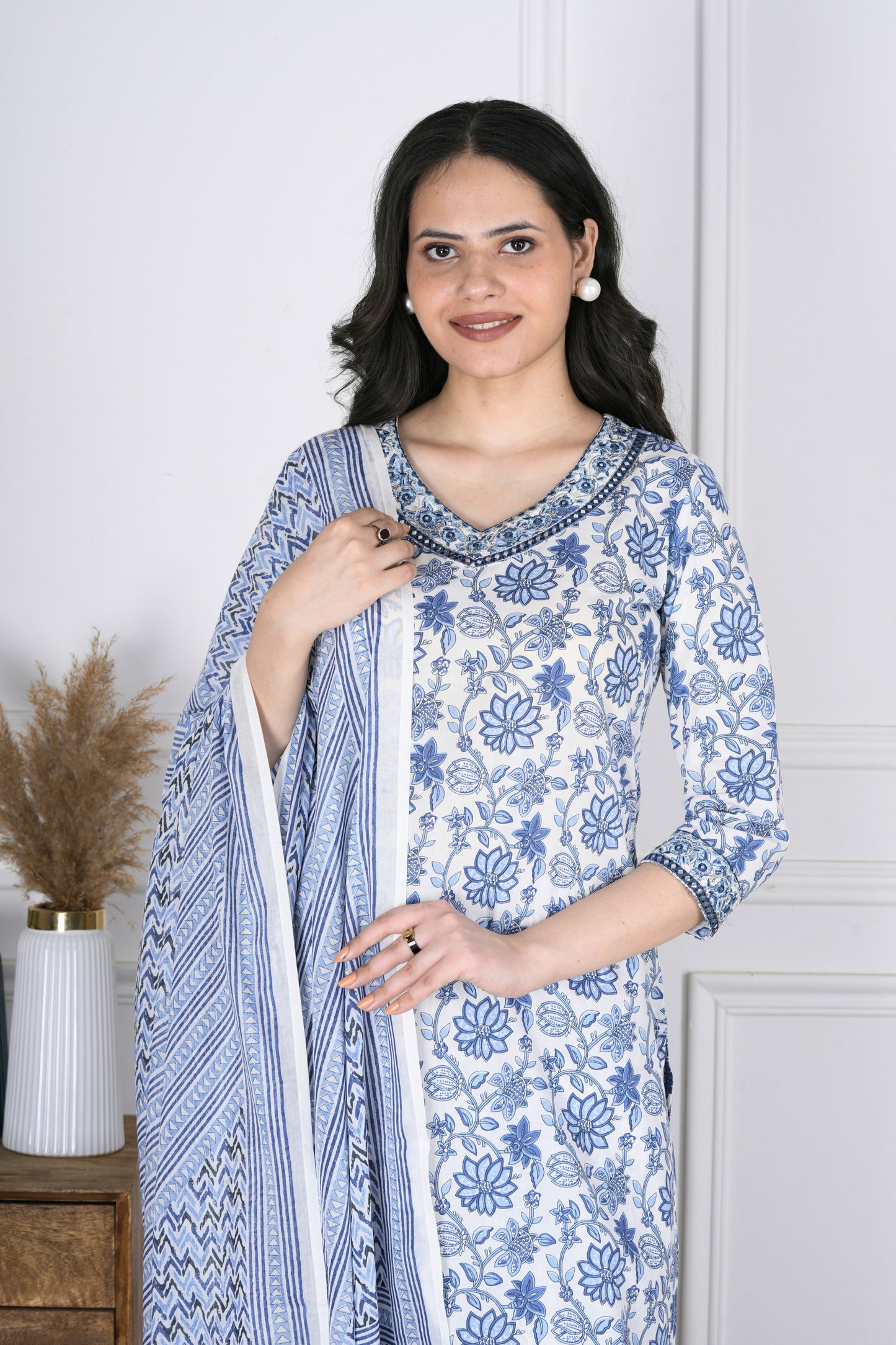 Dhara White and Blue Handblock Print Cotton Suit Set - Aavarana by Karnika