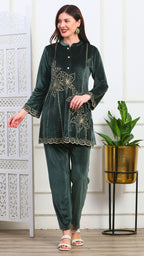 Zarrin Noor Velvet Coord Set