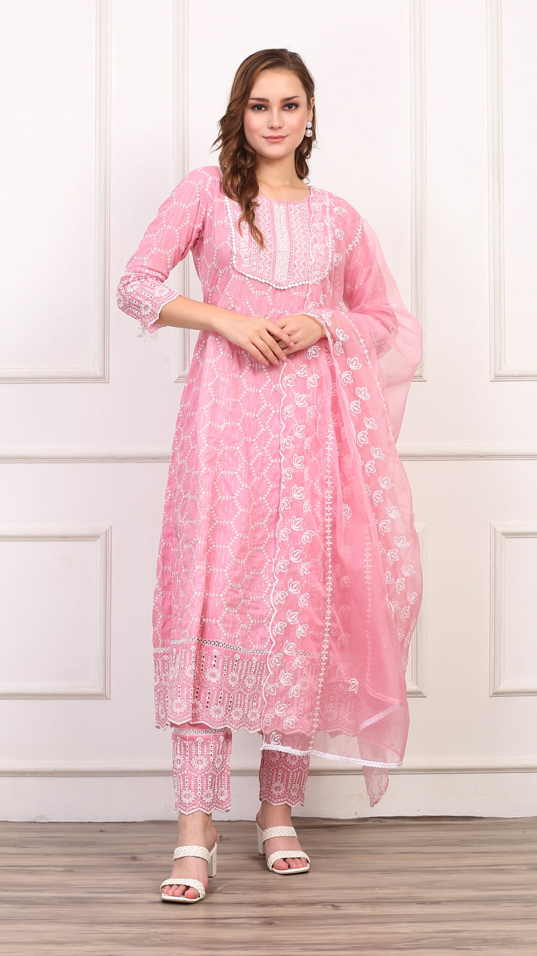 Gulabi Grace Salwar Suit Set