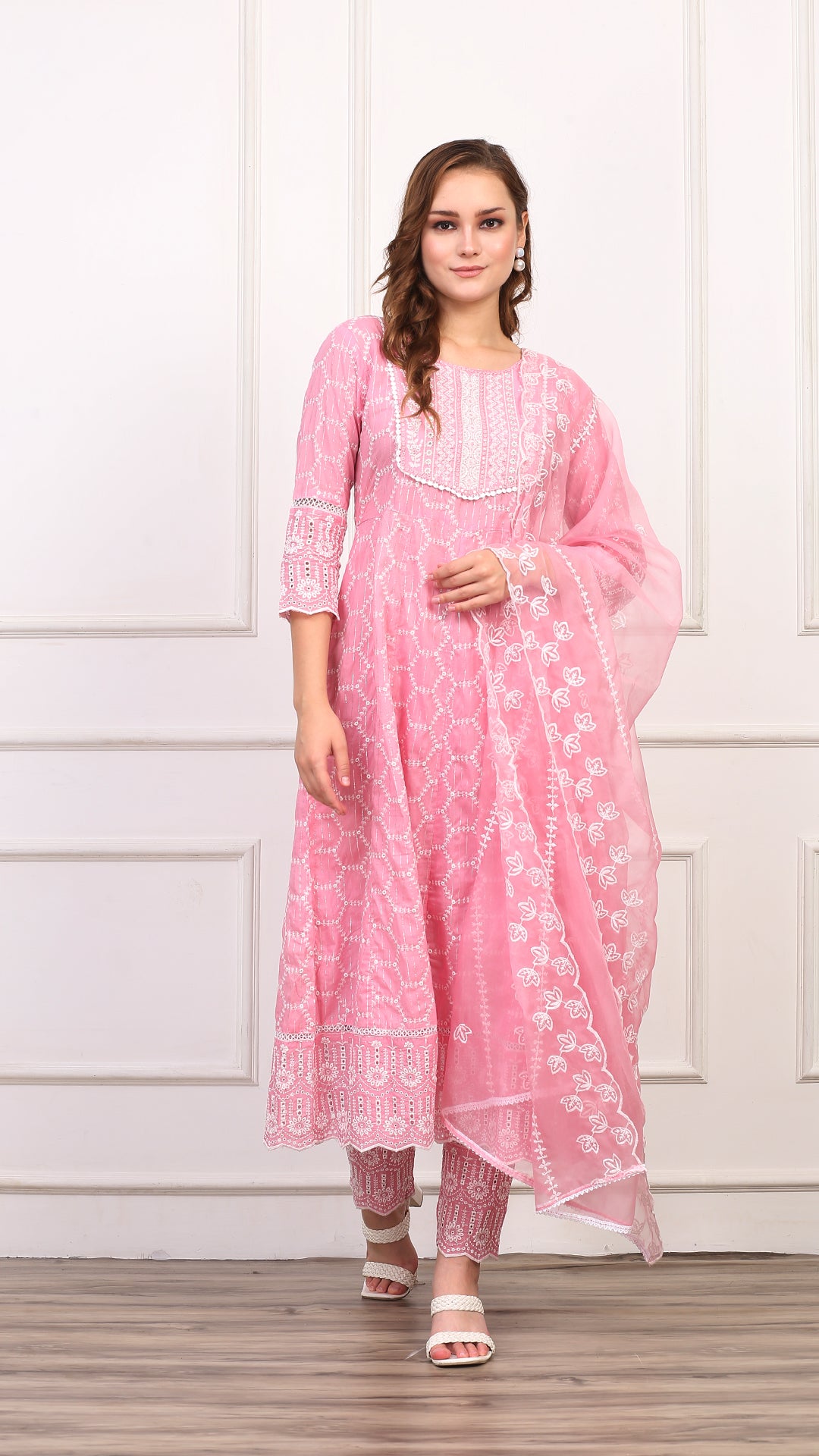 Gulabi Grace Salwar Suit Set