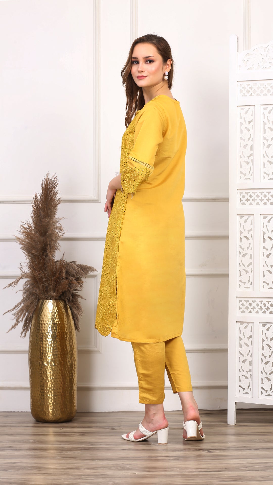 Sunehri Sangam Salwar Suit Set