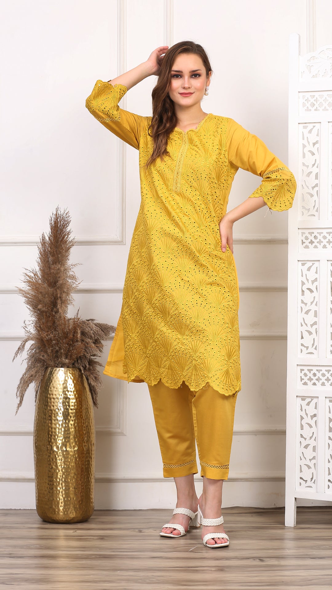 Sunehri Sangam Salwar Suit Set