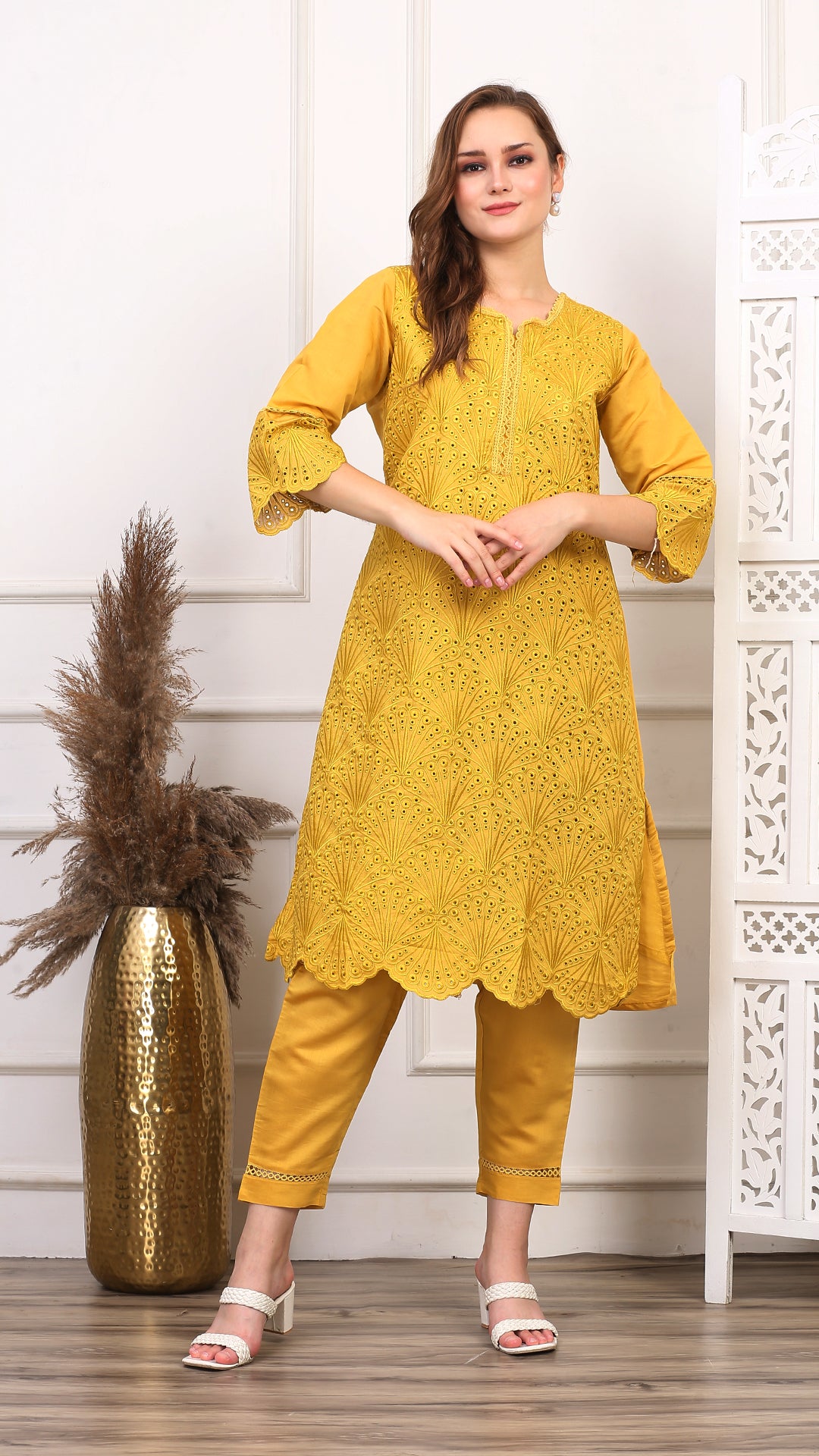 Sunehri Sangam Salwar Suit Set