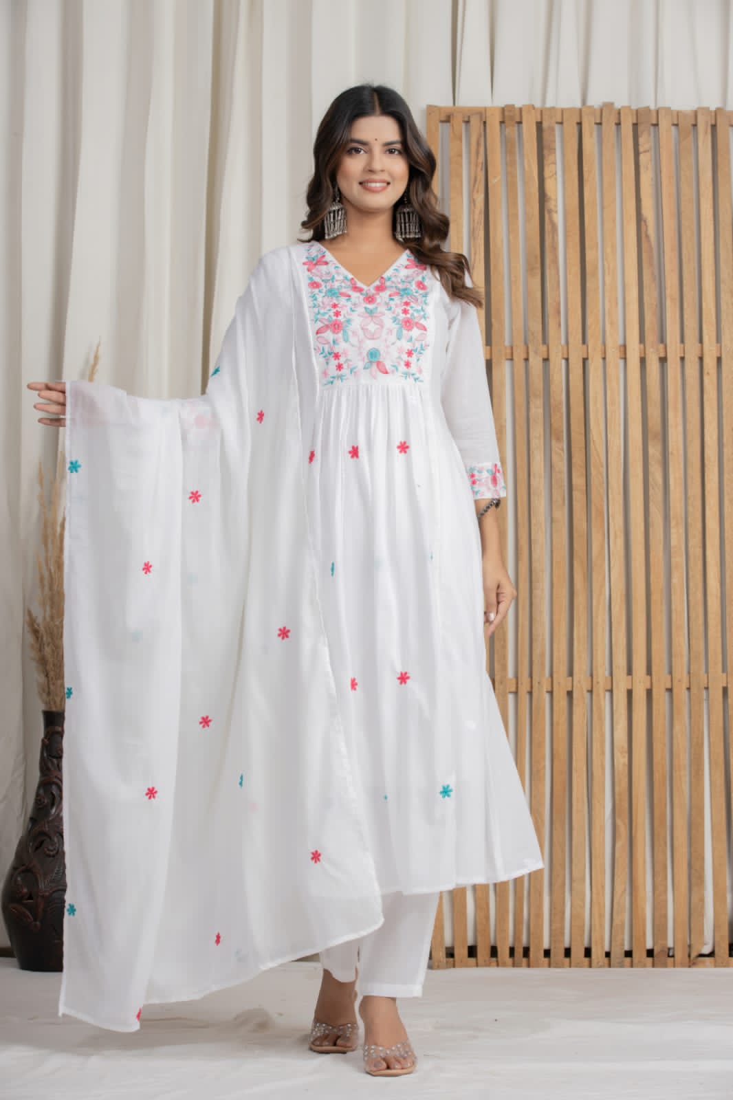 White Floral Embroidered Cotton Co-Ord Set with Dupatta