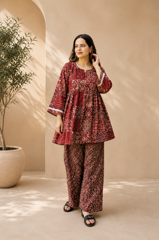 Maroon Printed Comfort Set